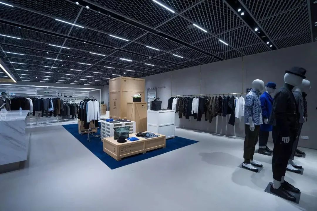 地素razzle深圳男装,地素时尚入股运动潮牌