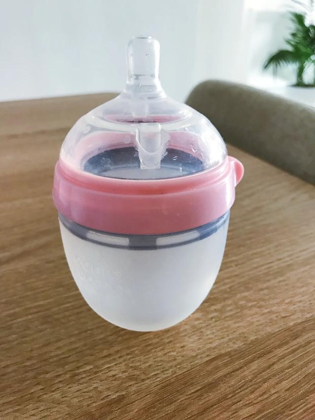 母乳宝宝不吃奶粉？不知道怎么选择好用的奶瓶？快进来看看吧