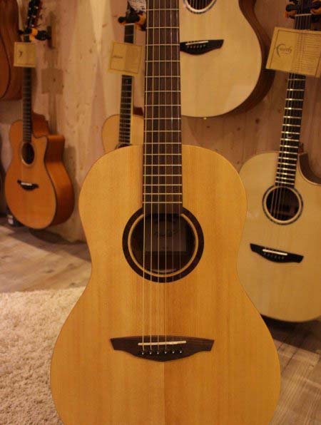 吉他的音色区别有多大,怎样挑选一把好吉他