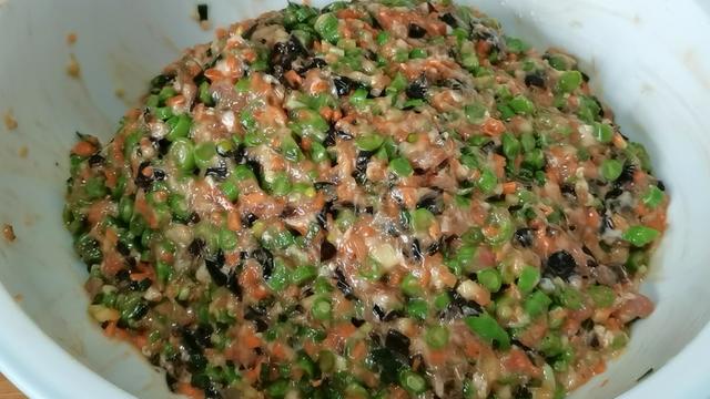 豇豆肉馅饺子怎么调馅好吃,豇豆虾米肉馅饺子