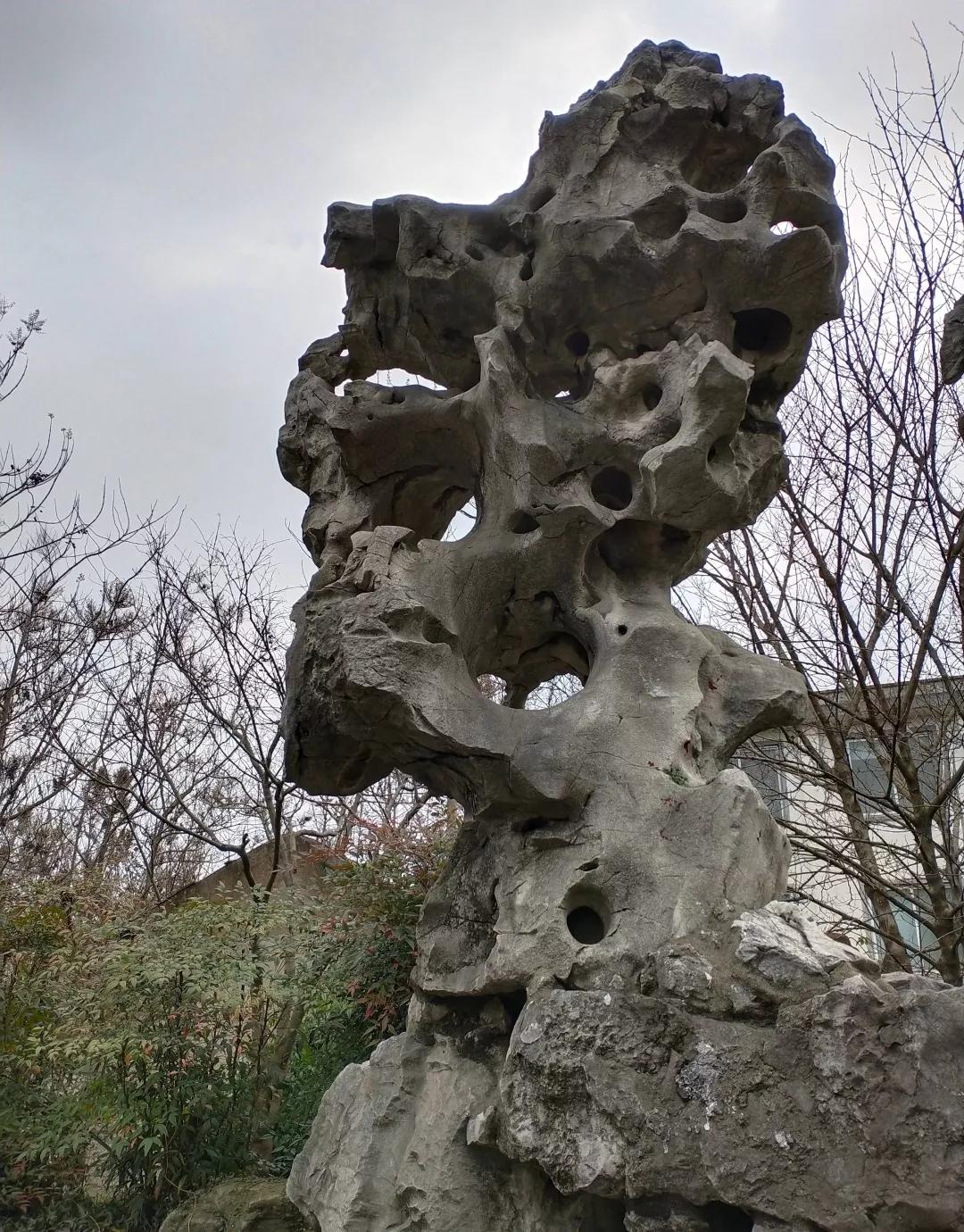 怪异的奇石,怪异奇石风景图片