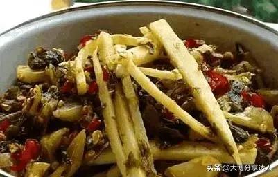 东北酸菜的家常菜做法大全集视频,酸菜的6种家常做法开胃又下饭