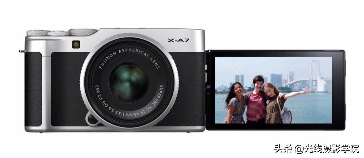 Vlog数码相机，佳能M200，索尼A6400，富士XA7，哪个更值得首选？