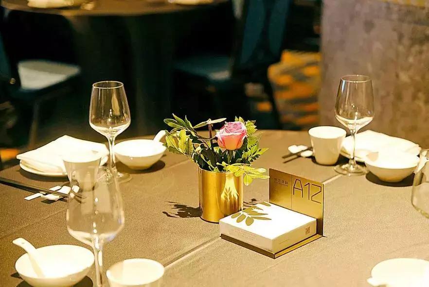 徐记海鲜加盟模式是什么样的,徐记海鲜湘江店还在招泊车员吗