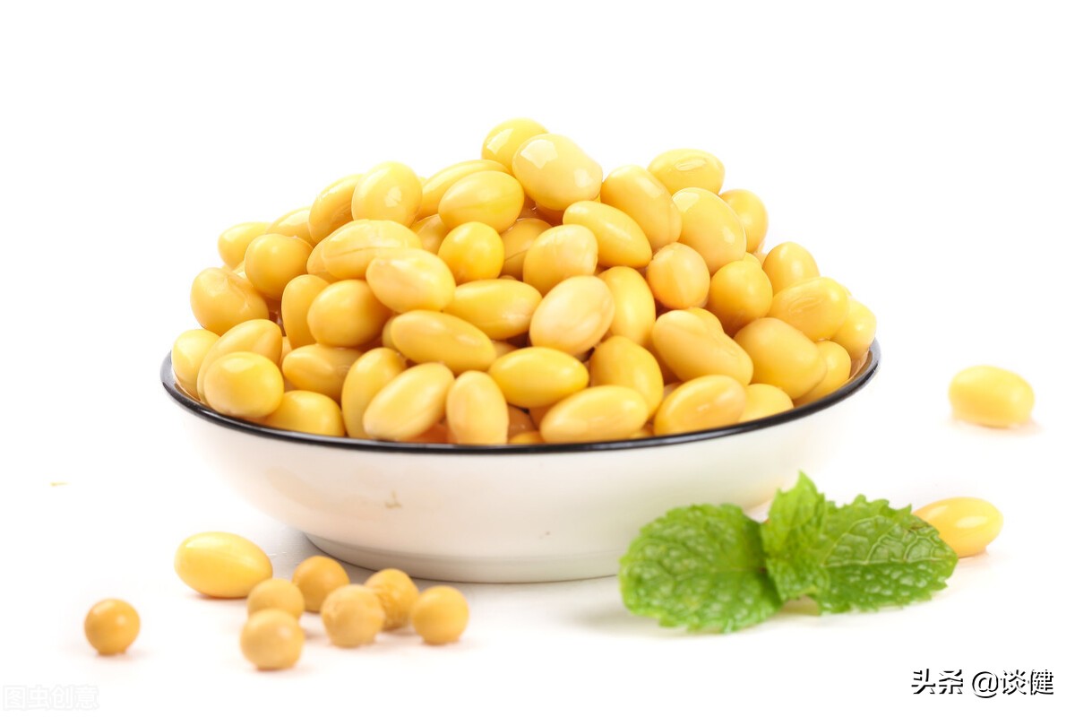 女人50岁更年期综合症有什么症状,女性50岁睡不着觉是更年期症状吗