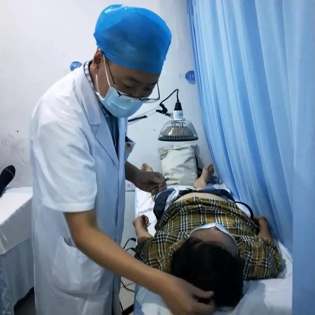 西安市中医院安军明主任,西安中医医院针灸科安军明