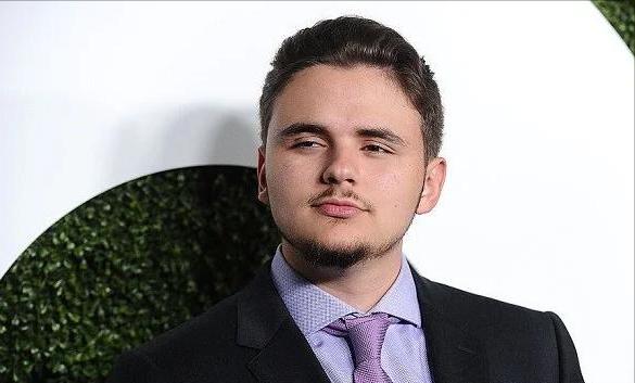 迈克尔杰克逊死后他的孩子去哪了,迈克尔杰克逊去世后三个孩子现状