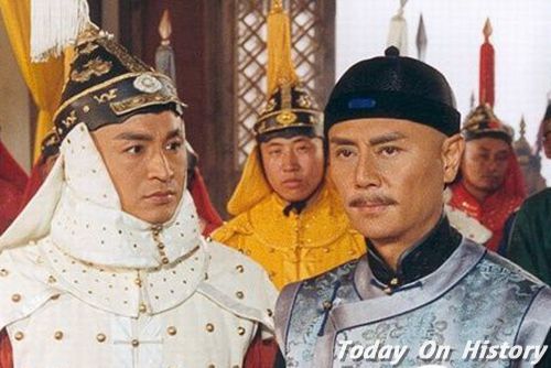 用森森白骨架起的荣耀之——铁帽子王的奋斗史