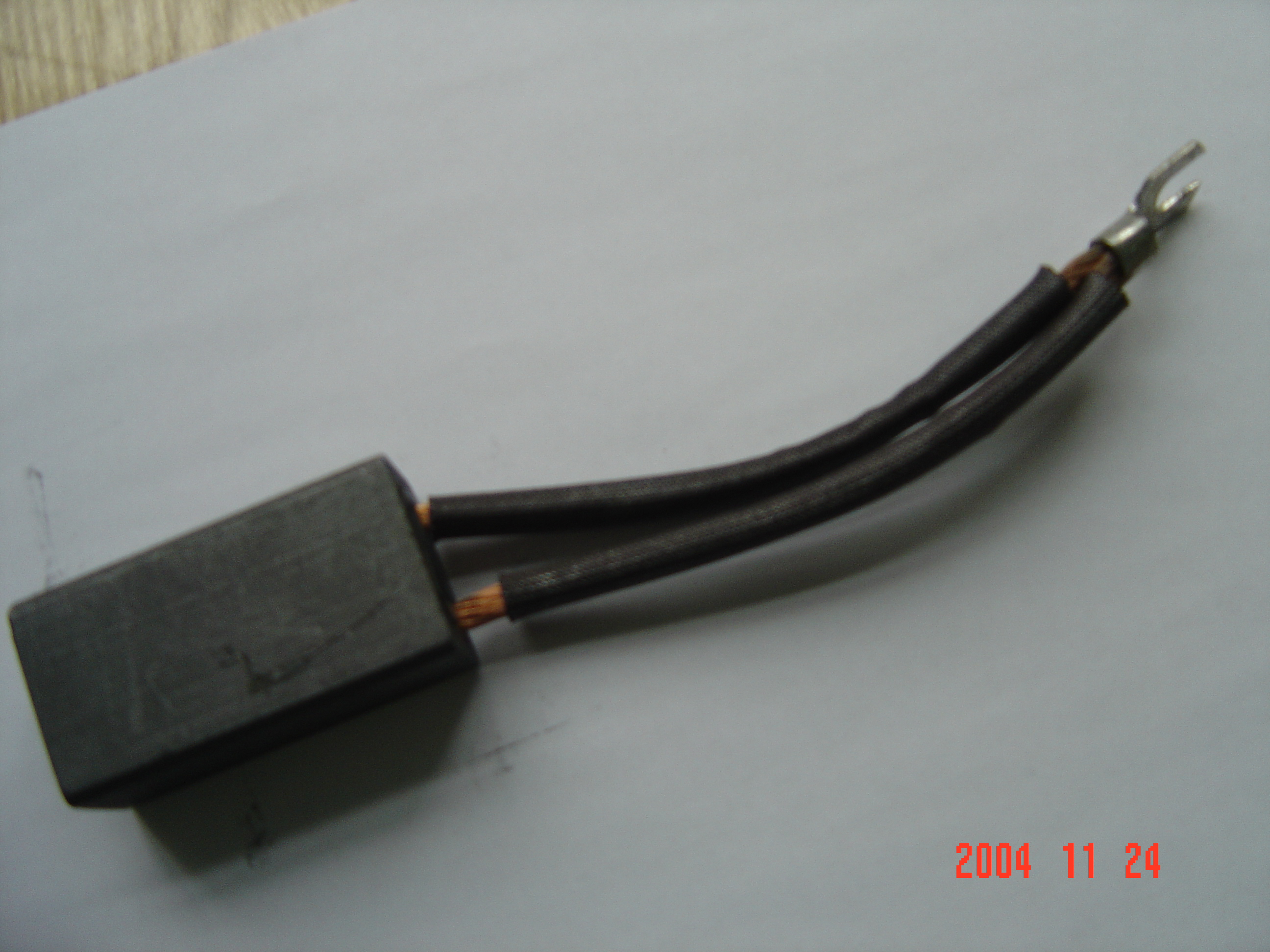 发电机集电环碳刷发烫的原因,发电机碳刷冒火分析与处理