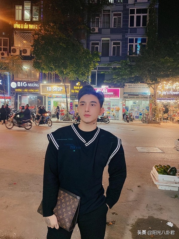 丑男整容变帅哥前后对比,丑男整容变帅哥对比照