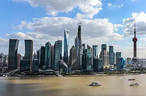 怎么买下外滩大平层,月入多少买大平层