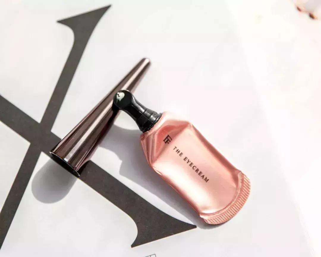 空瓶丨我空瓶的速度，经常被问到底有几张脸？