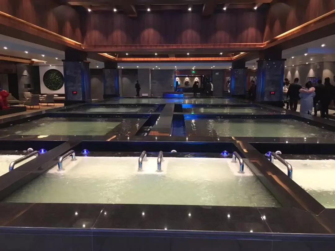 吃喝玩乐泡温泉99元20小时,99元免费旅游泡温泉