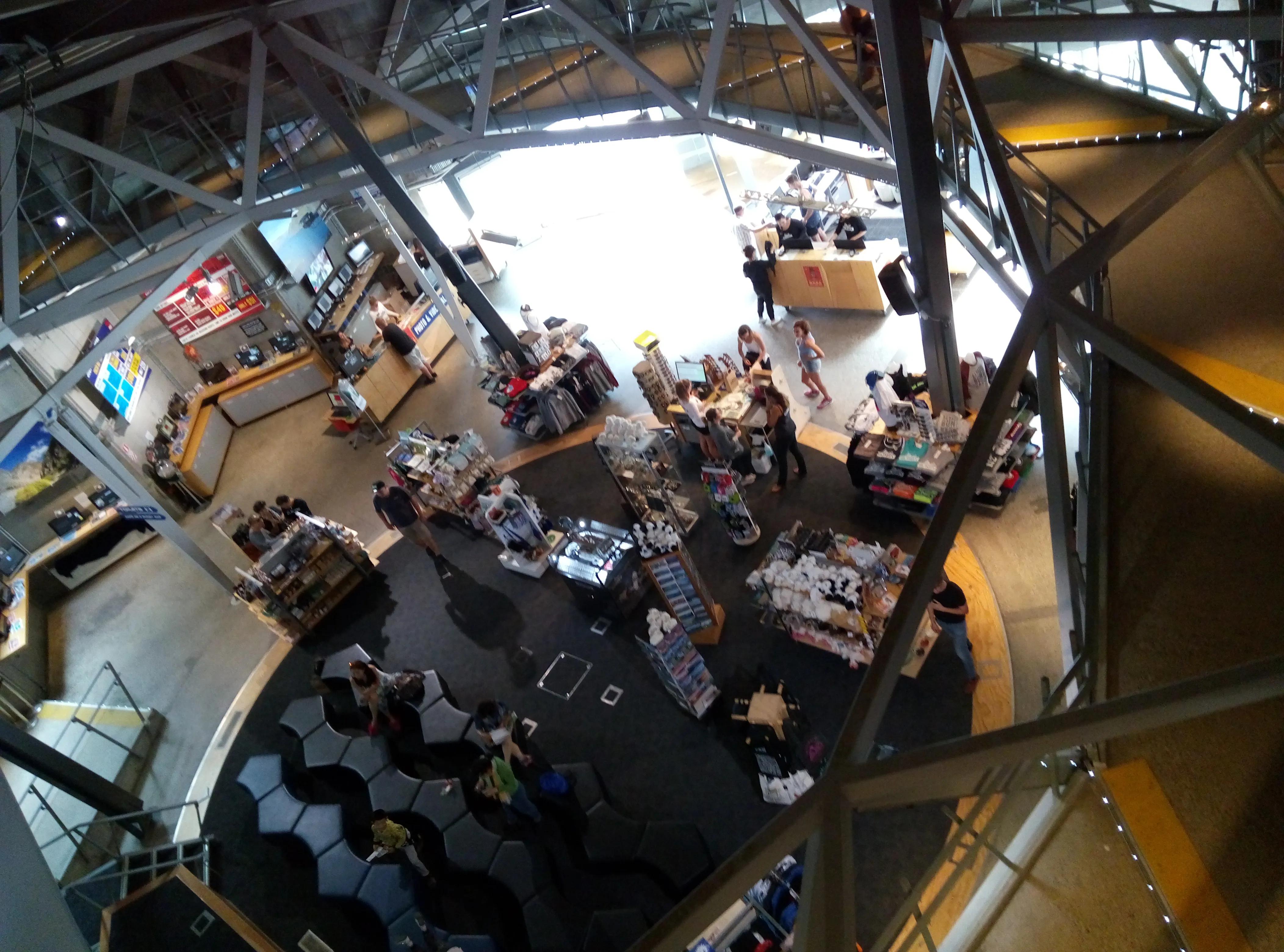 新西兰游记中土世界,新西兰内维斯峡谷蹦极