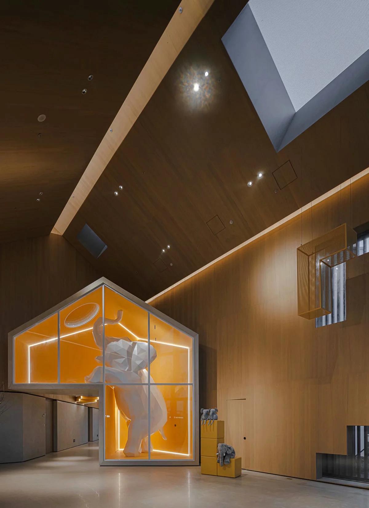 致逸朗润园设计,致逸设计董事长