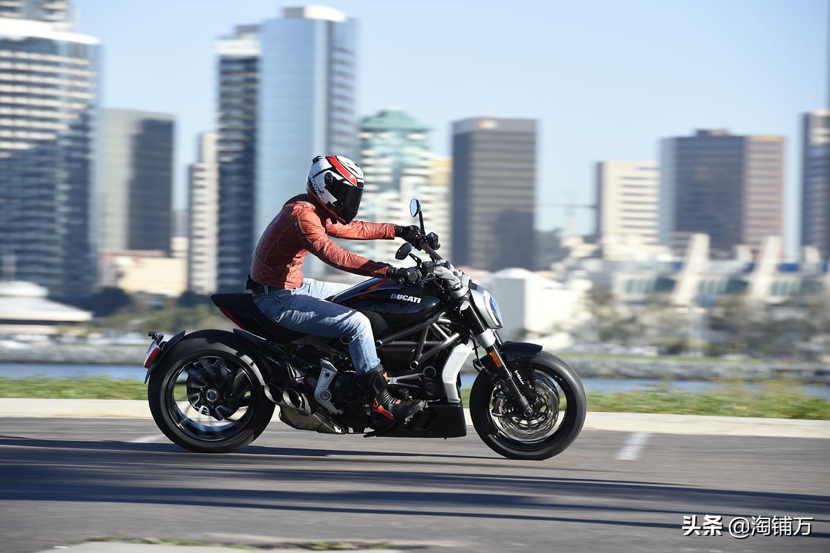 6座的车型哪款最省油,比较省油的几款车型排行榜