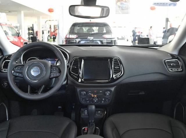 16万的jeep,jeep指南者16款最顶配30万公里二手