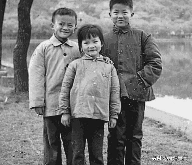 马云是凭什么让阿里巴巴走向世界,马云为什么用阿里巴巴这个称号