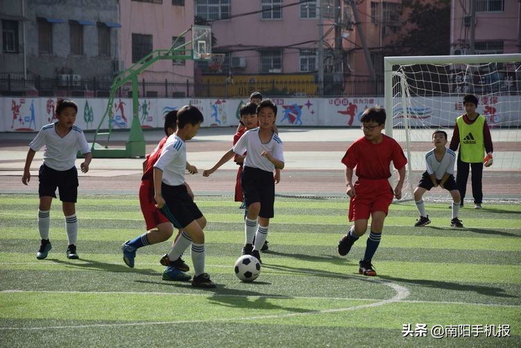 超越从足下起航下一句,2019小学校长杯足球赛
