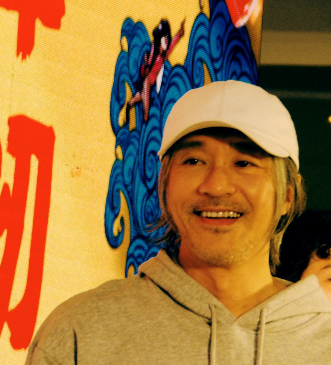 周星驰人生经历粤语,周星驰心酸成名史