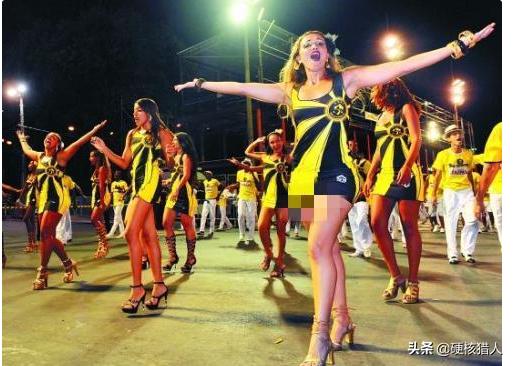 巴西狂欢节“尽情纵欲”，政府发放“避孕套”，呼吁人们控制天性