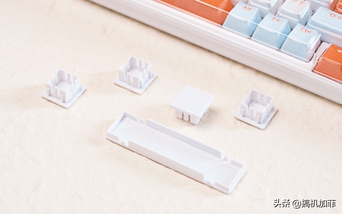 平淡的美，HELLOGANSSHS98T无线三模键盘上手