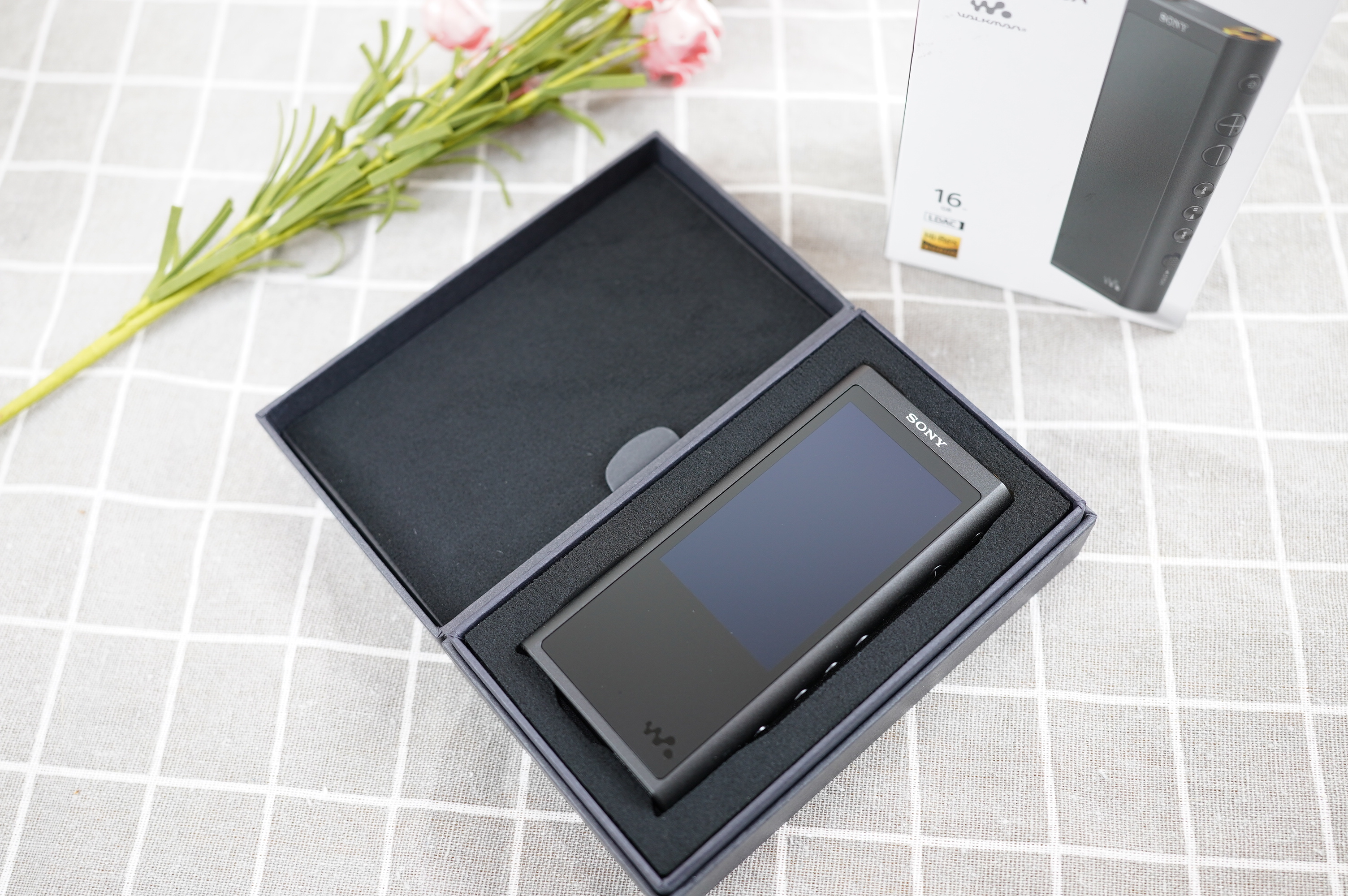 万字长文评测,SONYNW-ZX300A音频*放播**器是否值得买