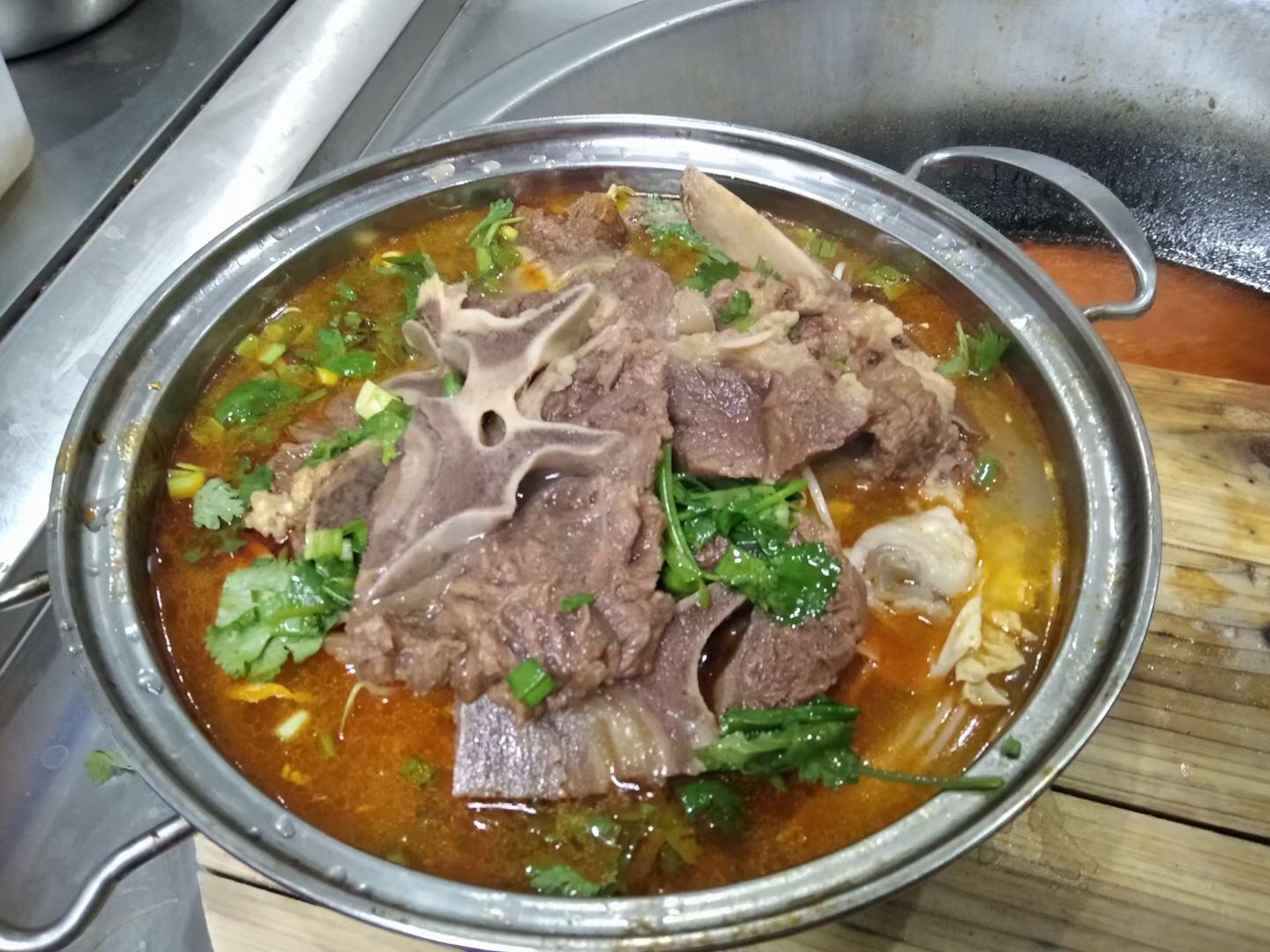 牛肉汤培训视频教程,学做牛肉汤技术多少钱学费