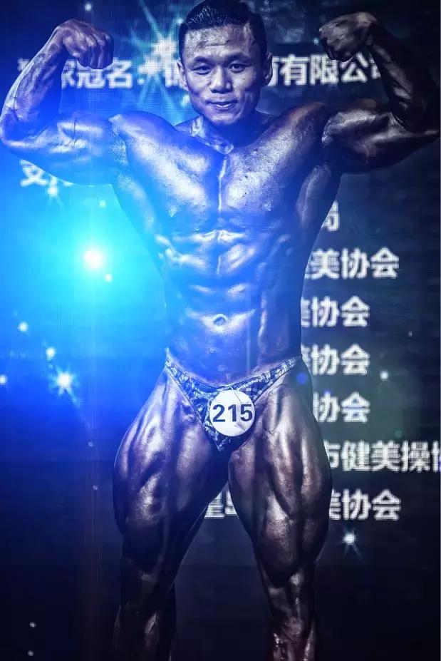 一健成名健身教练现状,一健成名老板多大了