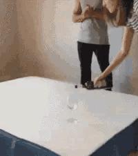 上厕所没有厕纸只能用绳子,上厕所没有卫生纸能用吗