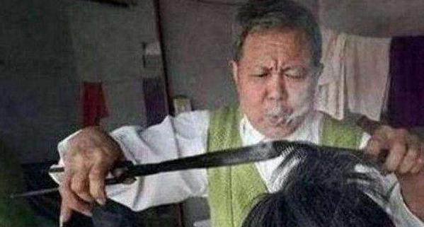 头发容易断用什么洗发水,头发老断又容易掉发怎么回事