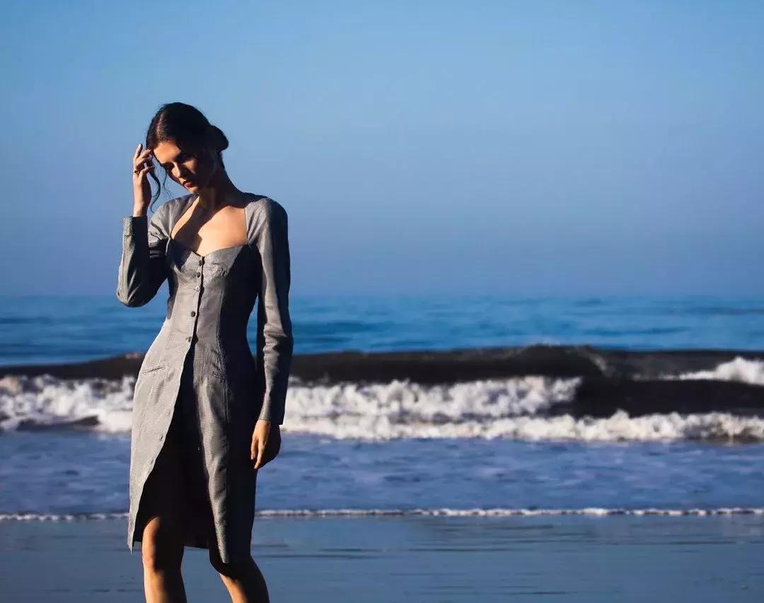 穿衣服少了都感觉瘦了,每次穿衣服的时候都觉得难受