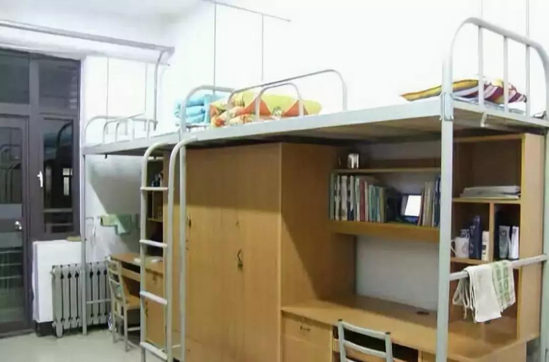 西安商贸科技技术学校宿舍,西安高新职业技术学院宿舍