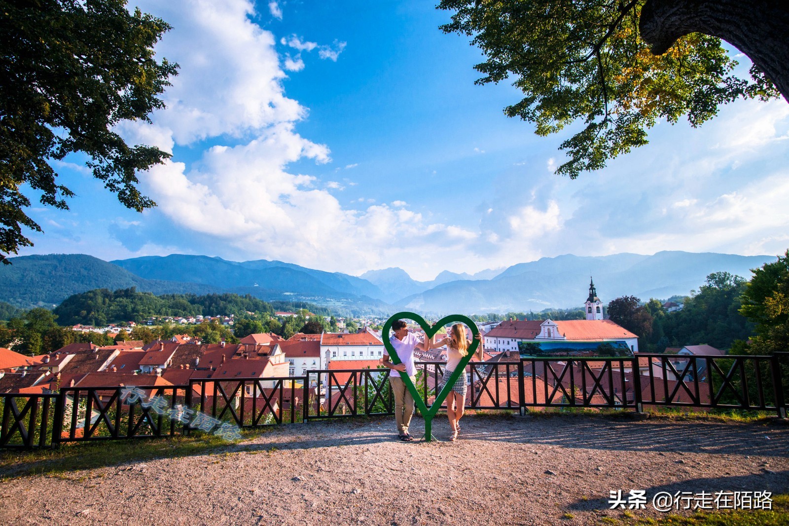 斯洛文尼亚国家好去吗,斯洛文尼亚在地图上为什么找不到