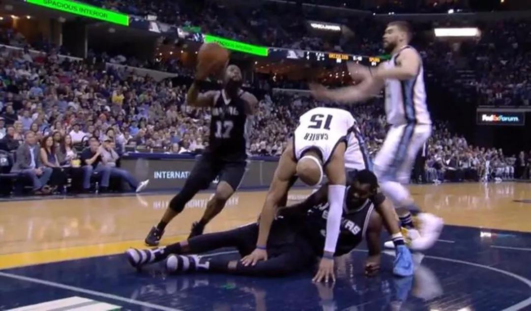 文斯卡特2000年扣篮大赛中文,文斯卡特2000年扣篮大赛视频