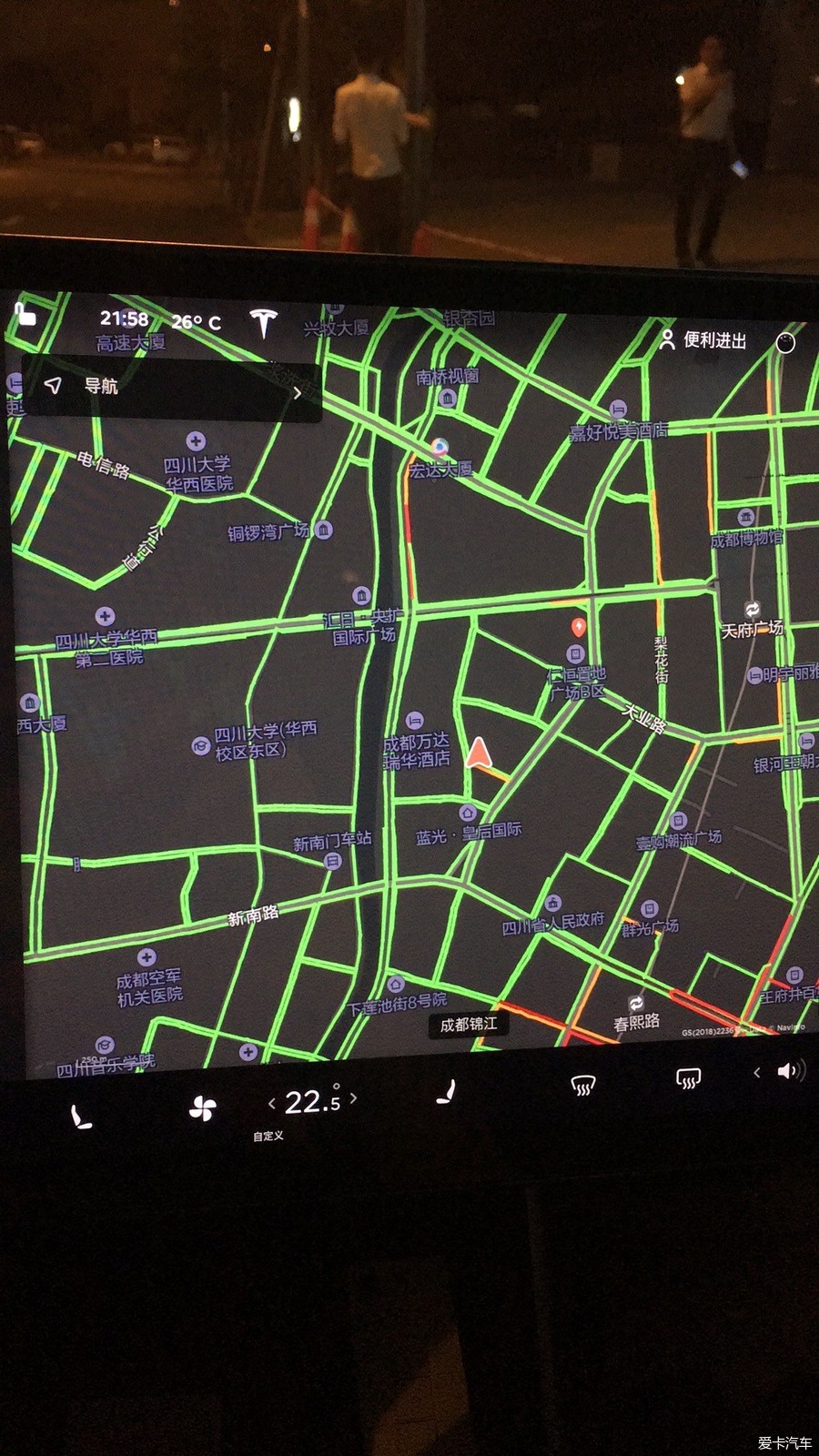 特斯拉model3车主真实用车感受,10万公里特斯拉model3实测