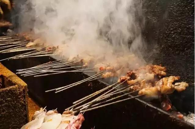 “大金链子小手表,一天三顿吃烧烤”徐州16家烧烤扛把子都在这儿