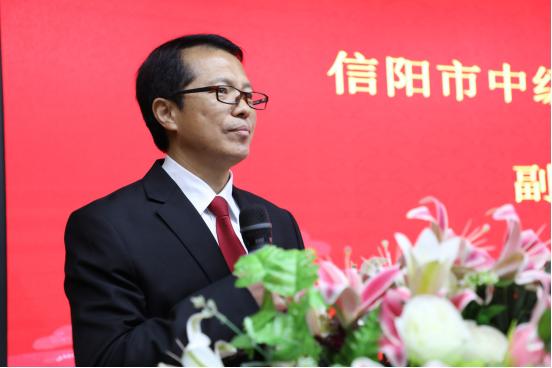 商会举办法律讲座会长讲话,法律讲堂从心开始