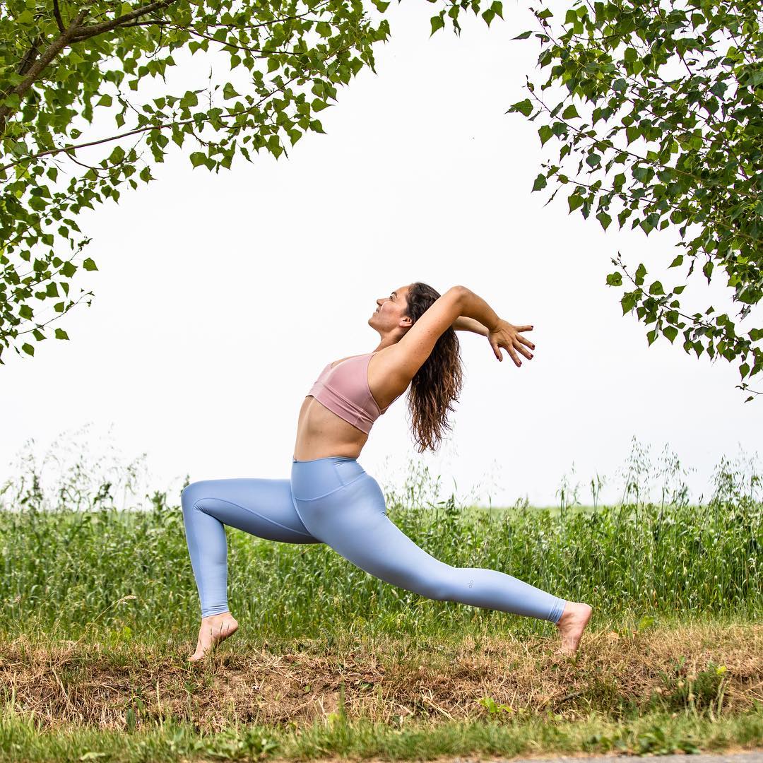 收腹提臀h型身材,提臀拉长腿部线条