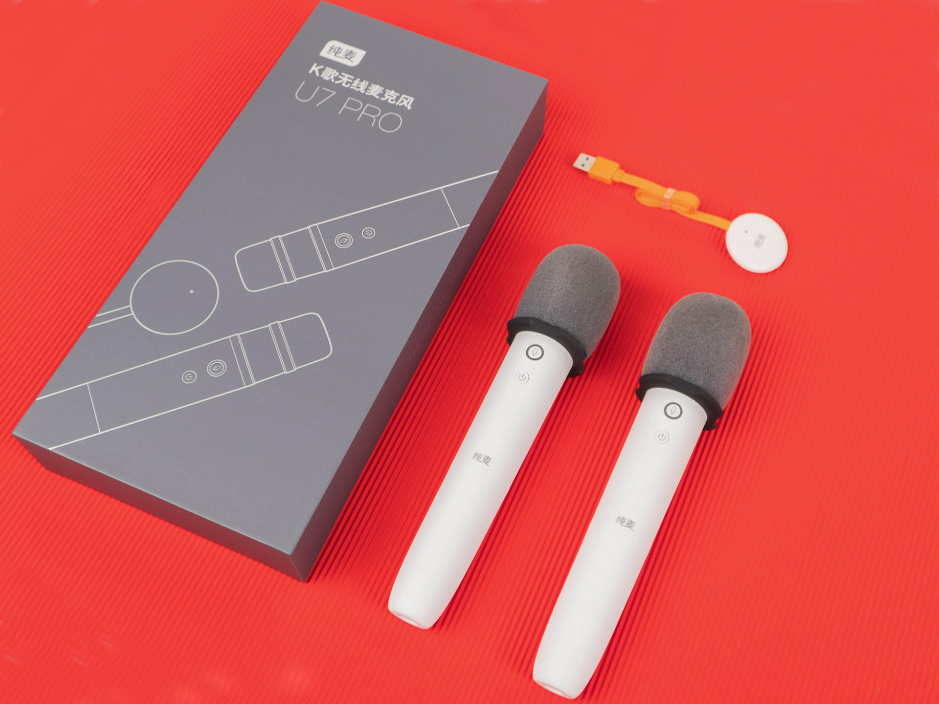 给生活加点料：小米电视配纯麦K歌无线麦克风，客厅秒变KTV