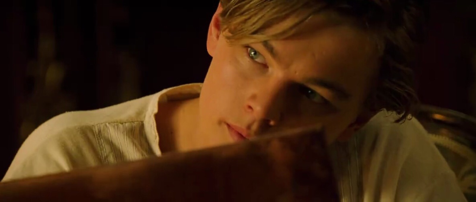 莱昂纳多颜值巅峰在哪部剧,莱昂纳多巅峰颜值