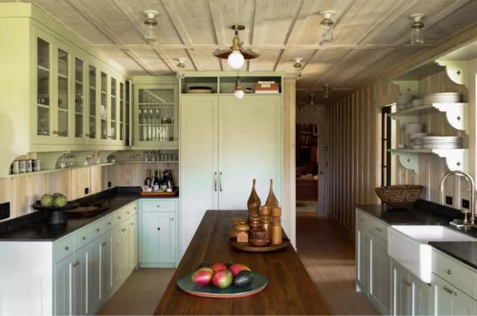 40岁的安妮海瑟薇写真,安妮海瑟薇经典黑色造型