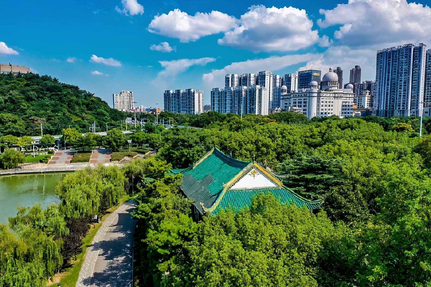 武汉著名的风景有黄鹤楼还有什么,武汉除了黄鹤楼还有哪些地方