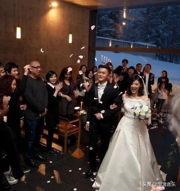 冻龄玉女苏慧伦唱歌,苏慧伦年轻时的情歌