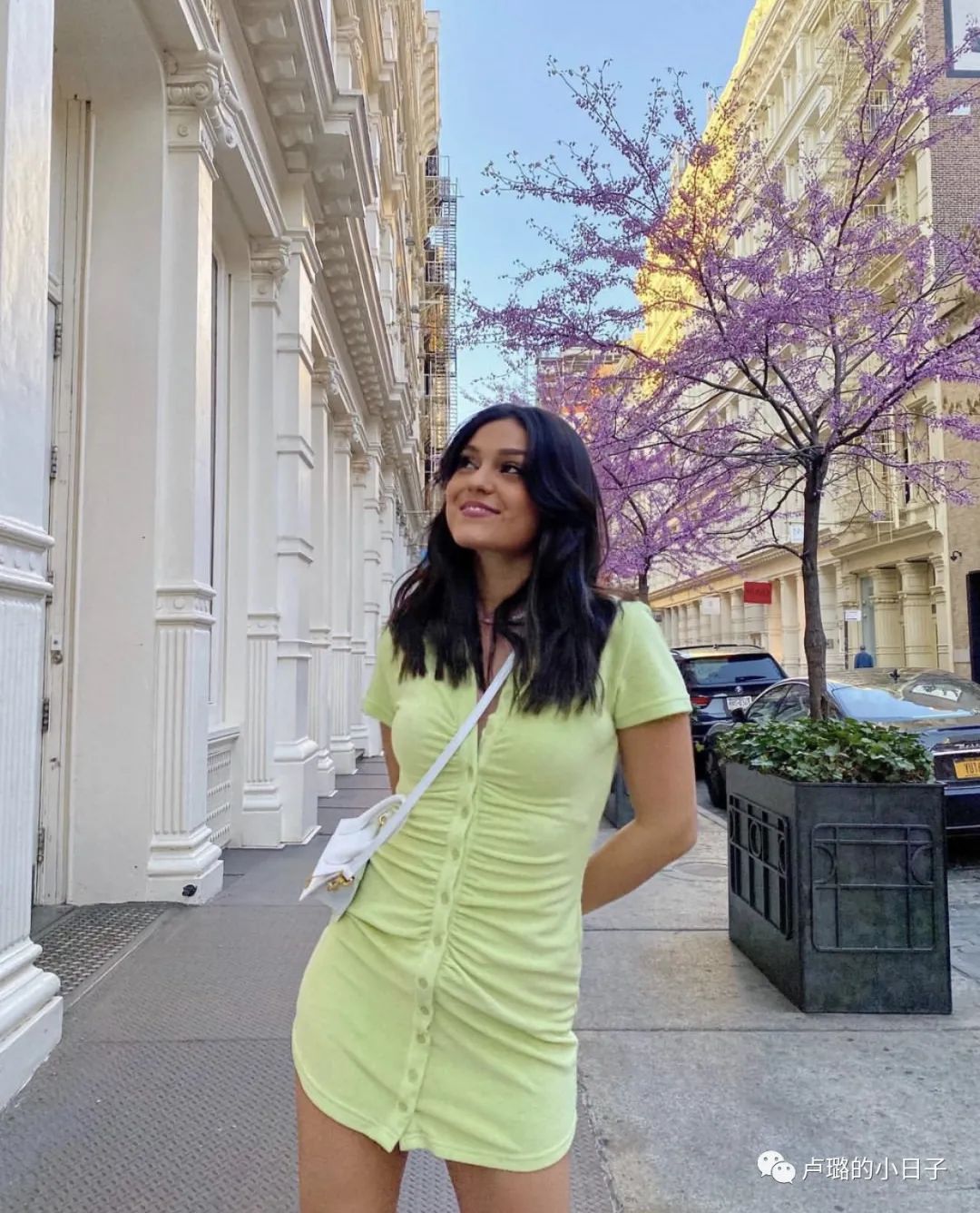 要说高级感的包，标配一定是白色包