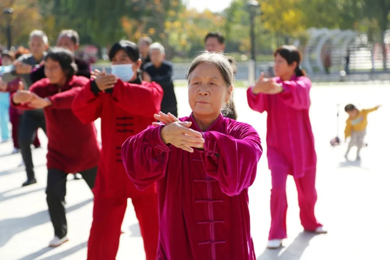 让体育梦想生根发芽省体育健康行“五进”活动走进眉县