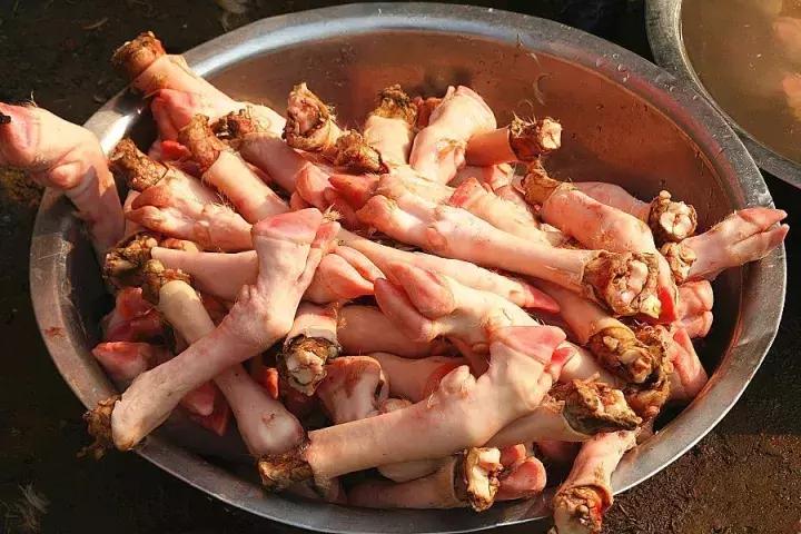 7个值得你驱车前往的吃羊肉地,这一口还魂的羊肉,吃了会上瘾!