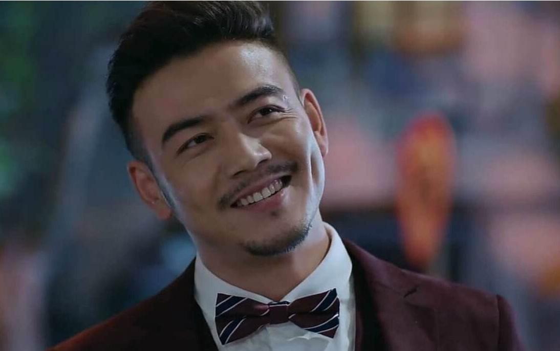 杨烁的妻子是谁呀,杨烁的现在的妻子