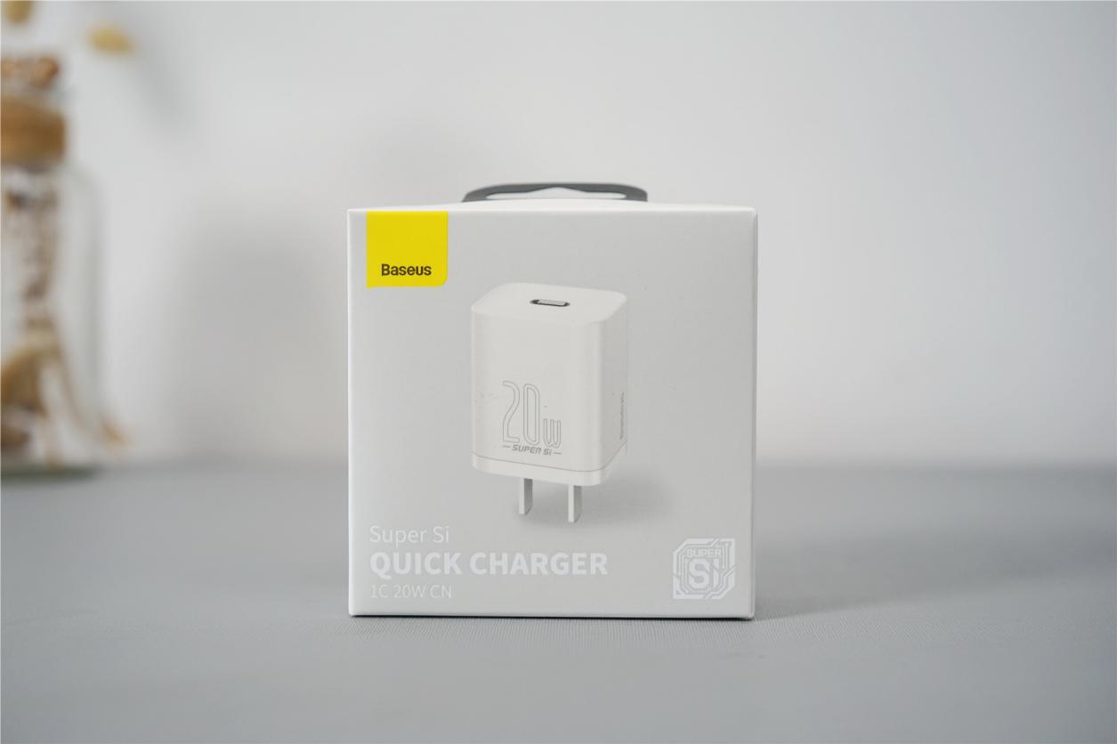 倍思苹果快充哪个系列好,倍思超级硅20w快充和氮化镓