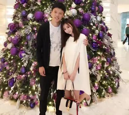 前国脚妻子,32岁国脚娇妻